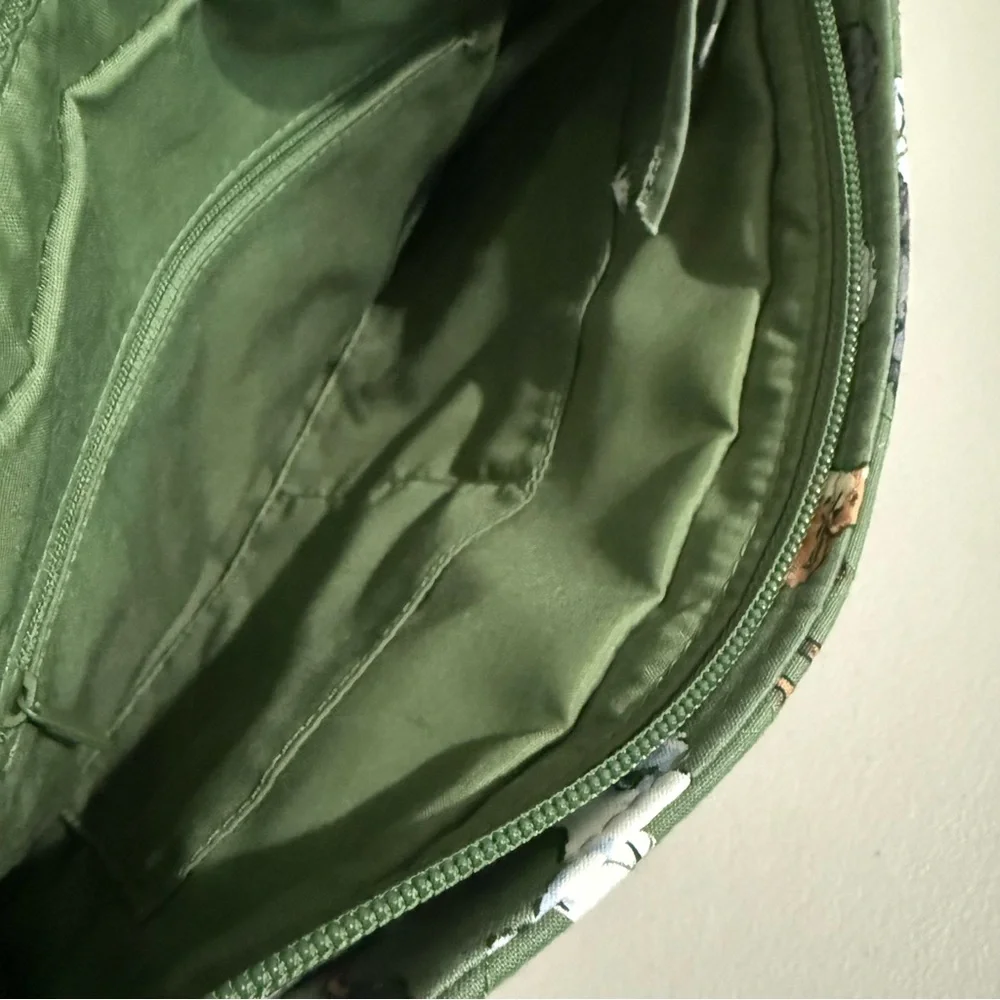 Vera Bradley Dog Park Essential XL Crossbody Hipster Bag MSRP $95 - Picture 7 of 8